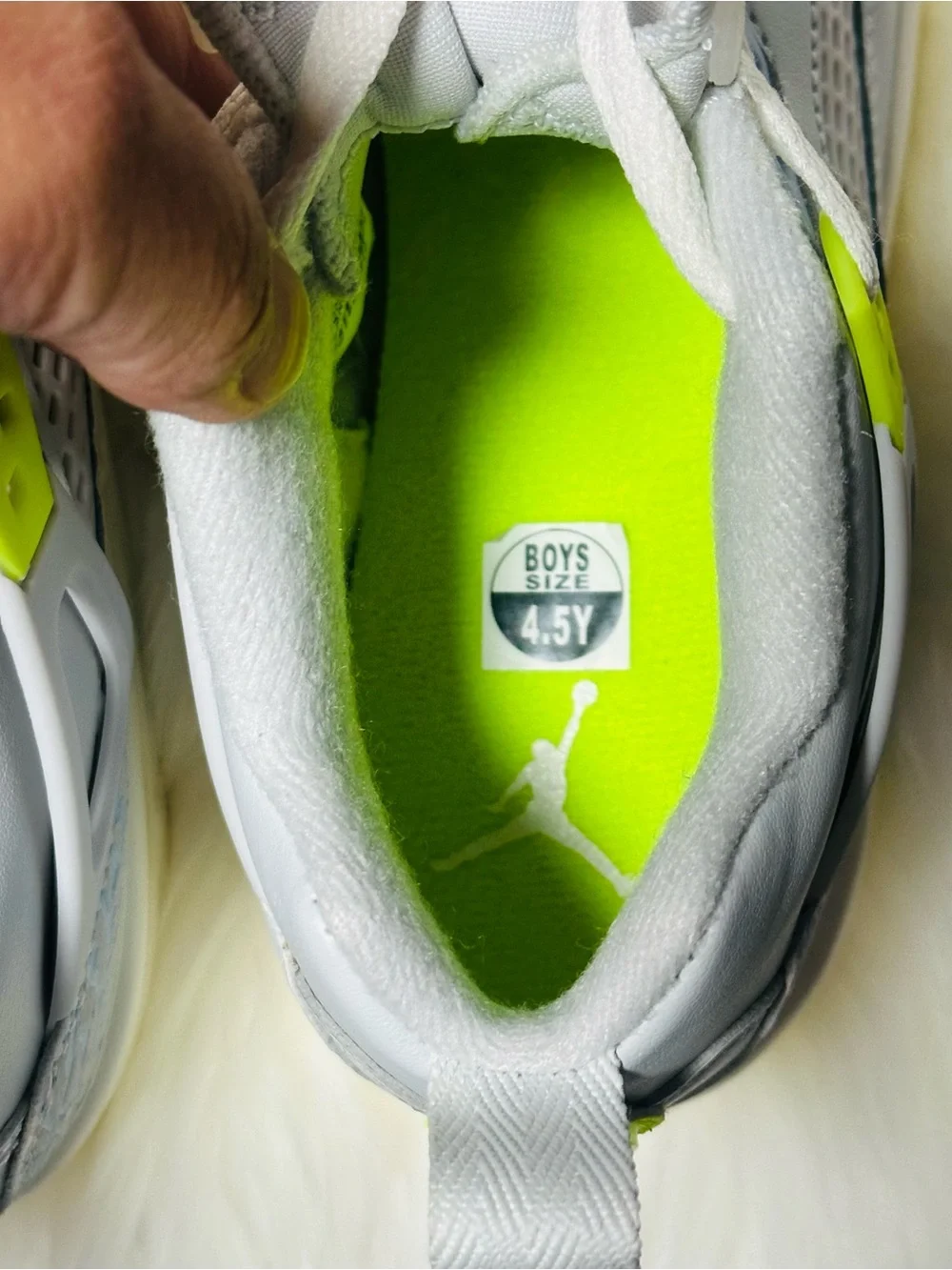 NWOT NO BOX Jordan Spizike Low in a Photon Dust, Volt, and Aluminum colorway